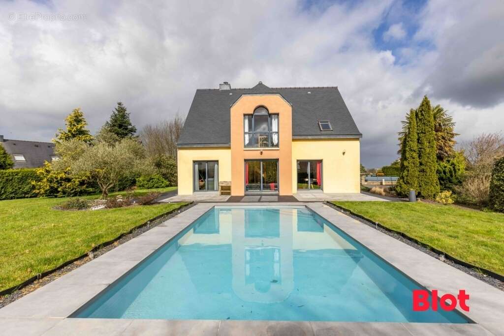 Maison à TREFFENDEL