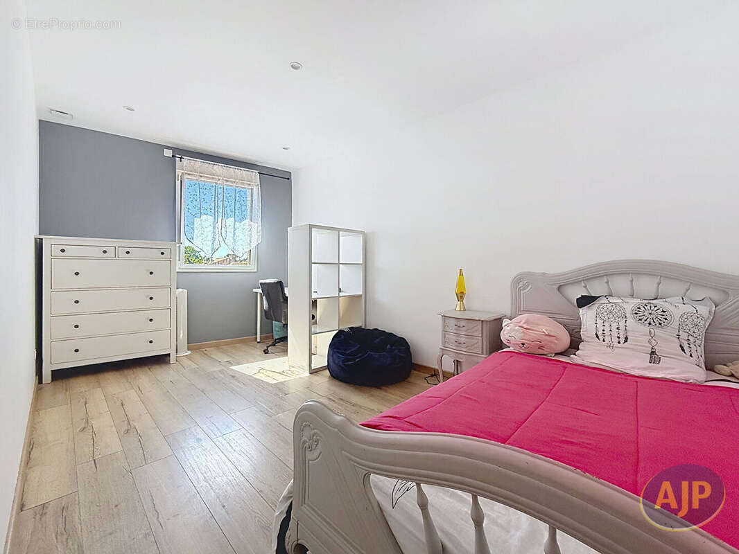 Maison Saint Hilaire De Chaleons - photo 12