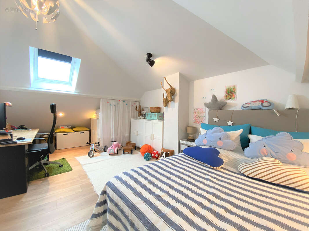 Maison à ORMESSON-SUR-MARNE