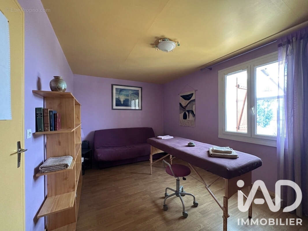 Maison 180 m² à Pujols-Sur-Ciron  - photo 8