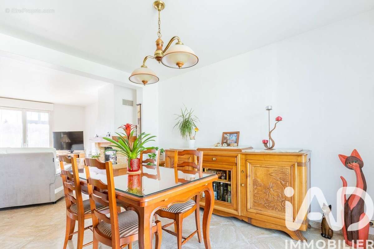 Photo 9 - Maison à YERRES