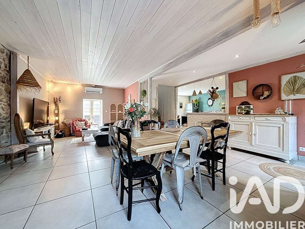 Photo 2 - Maison à SAISSAC