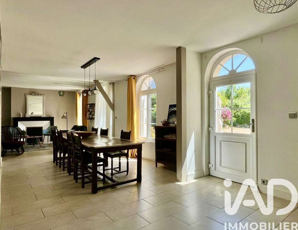 Photo 5 - Maison à MONTLOUIS-SUR-LOIRE