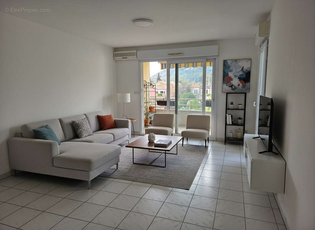 Appartement 82 m² à Sollies-Pont  - photo 3