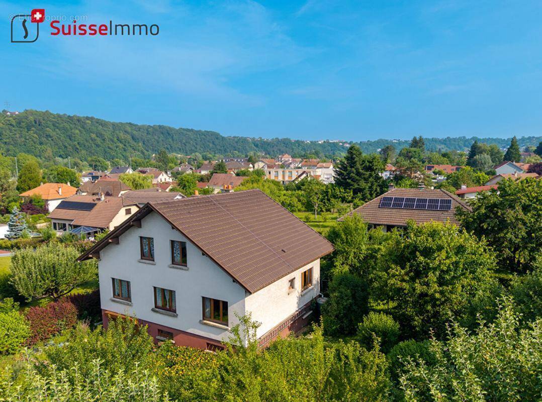 Maison à COURCELLES-LES-MONTBELIARD