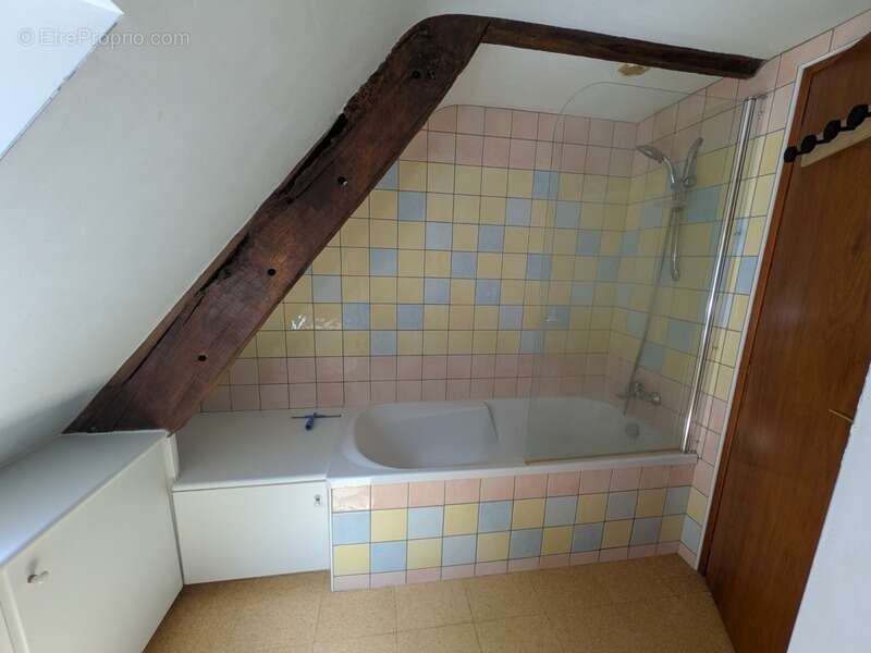 Maison à LOCMALO