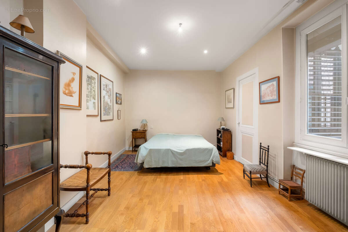 Appartement à LYON-1E