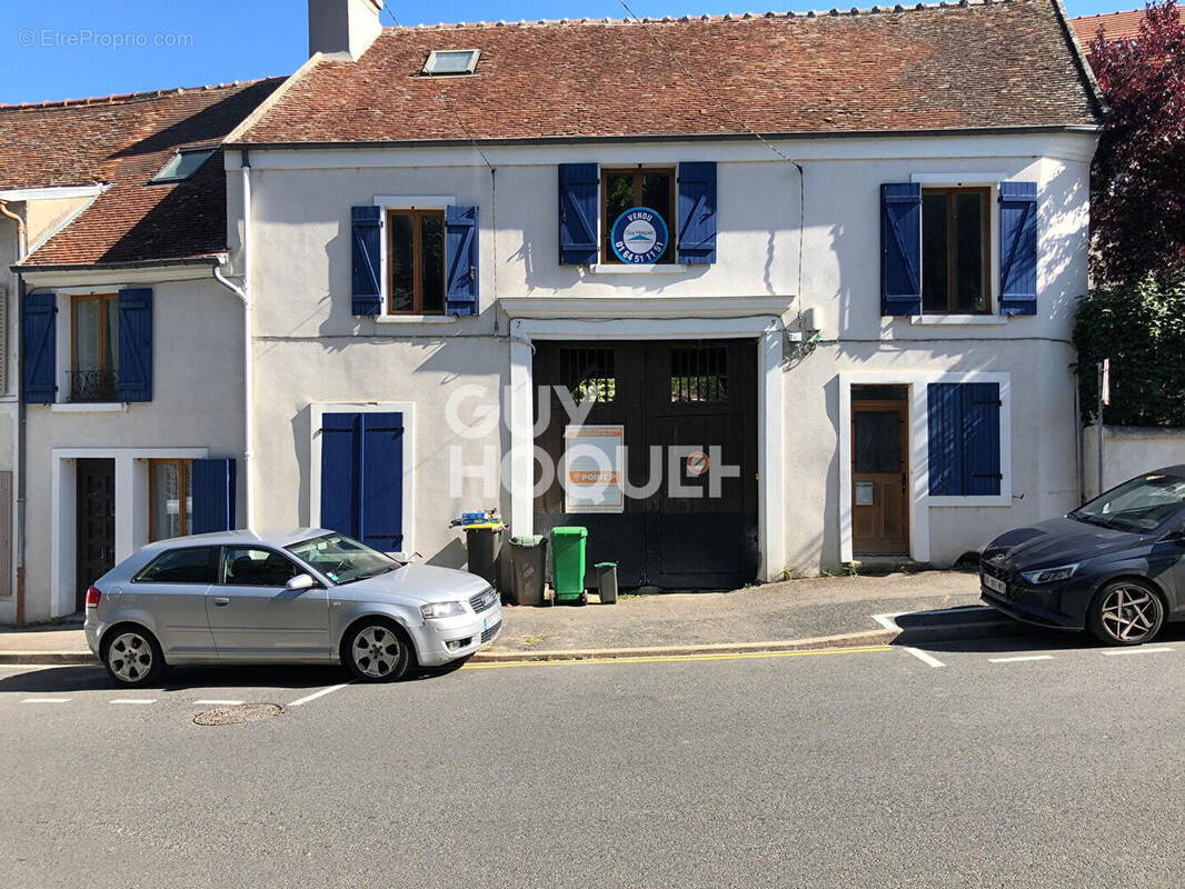 Maison à TOURNAN-EN-BRIE