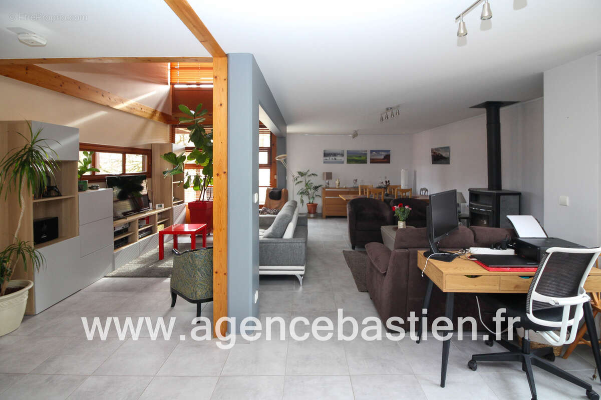 Maison à GEX