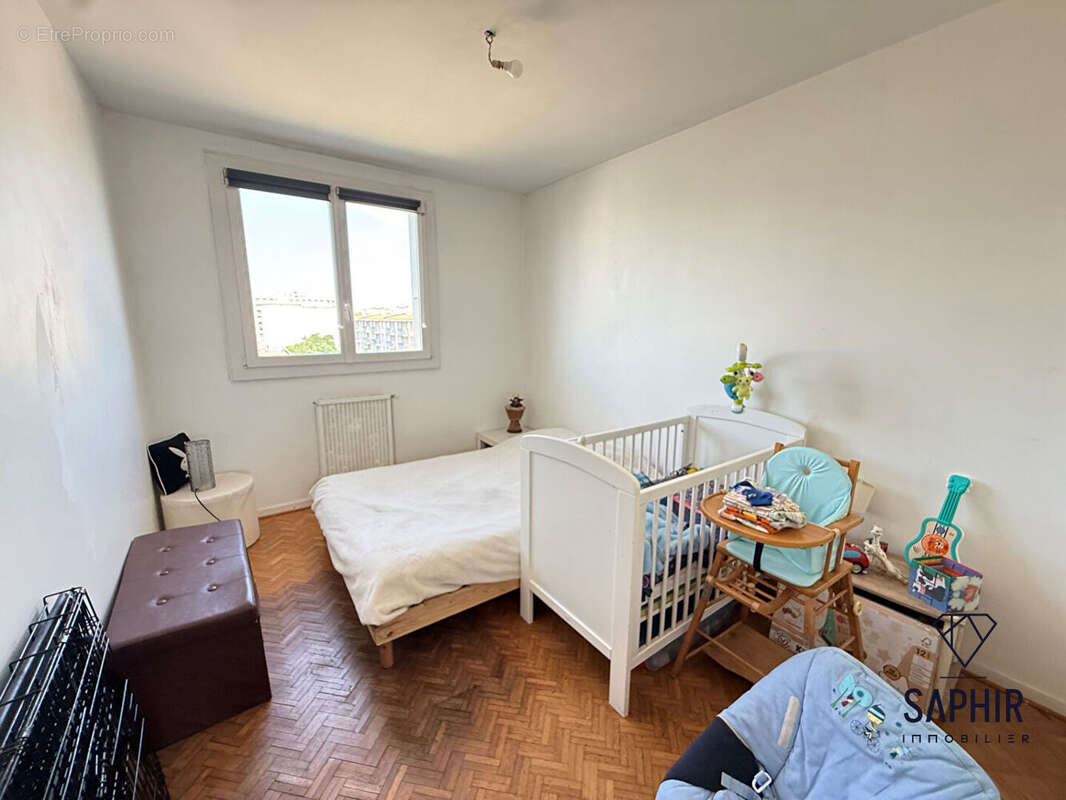 Appartement à COLOMIERS