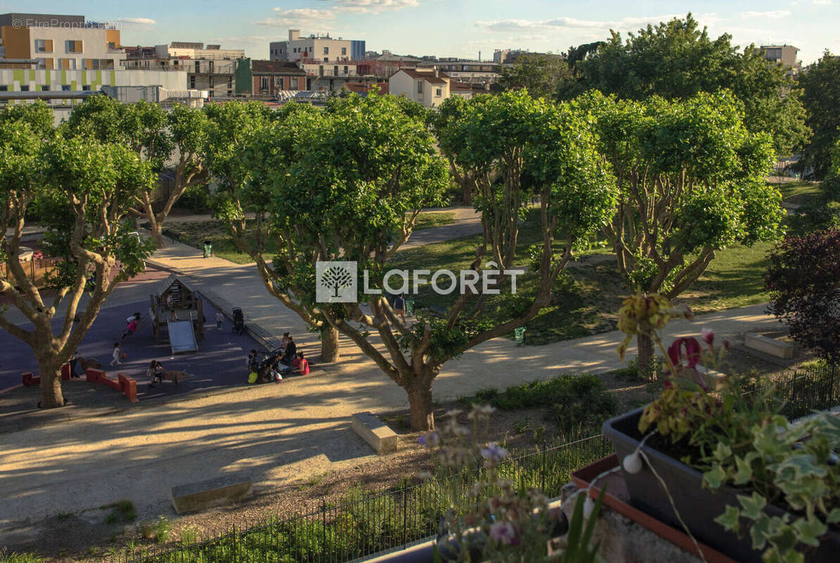 Appartement à SAINT-DENIS