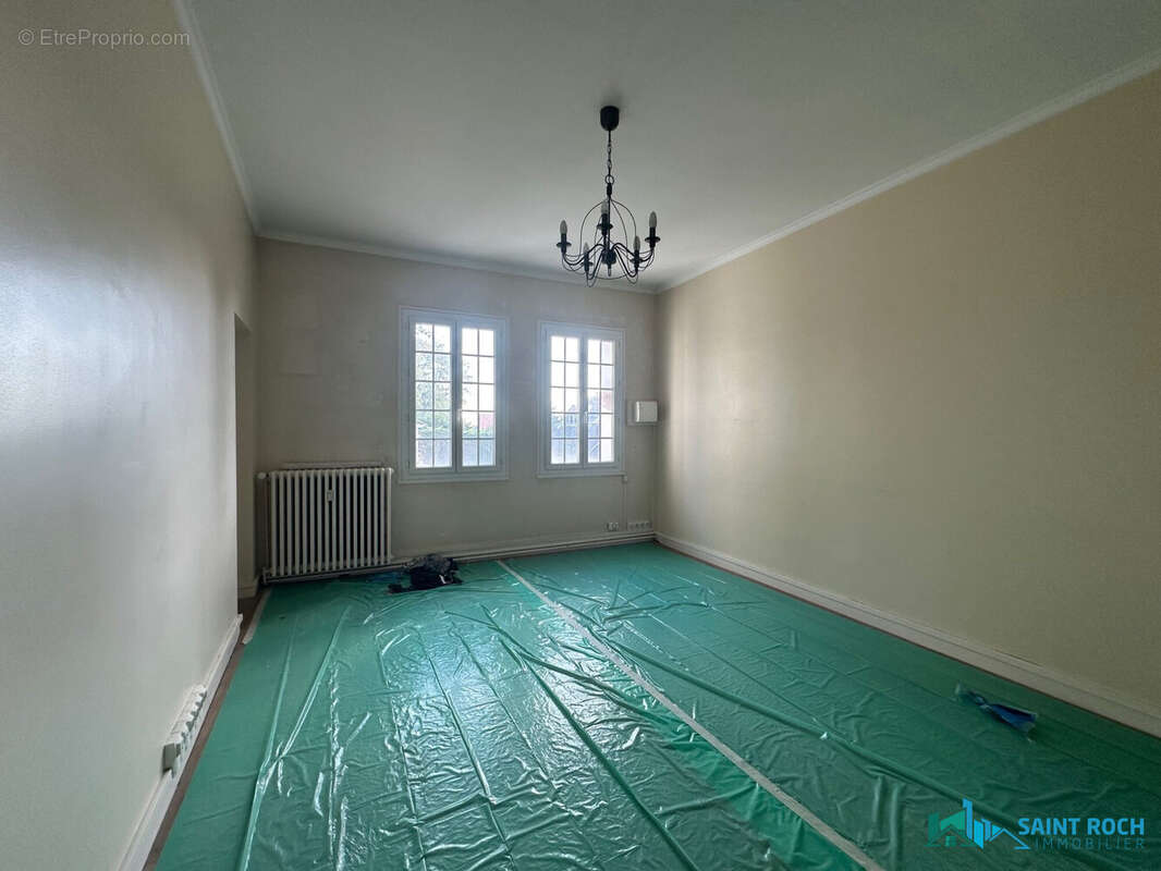 Séjour 2 - Appartement à HARFLEUR