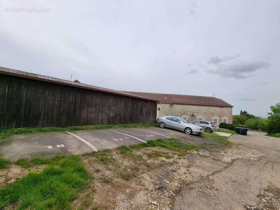 Appartement à LA CHAPELLE-MOUTILS