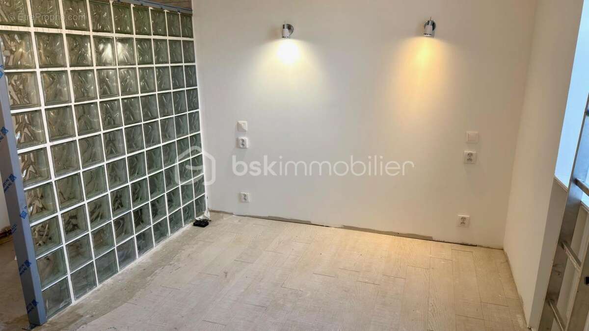 Maison à SABLE-SUR-SARTHE