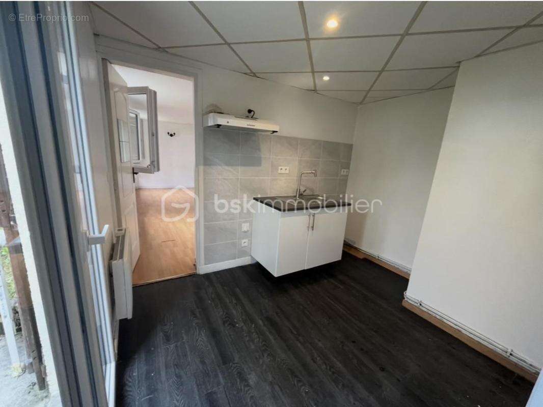 Appartement à NOZAY