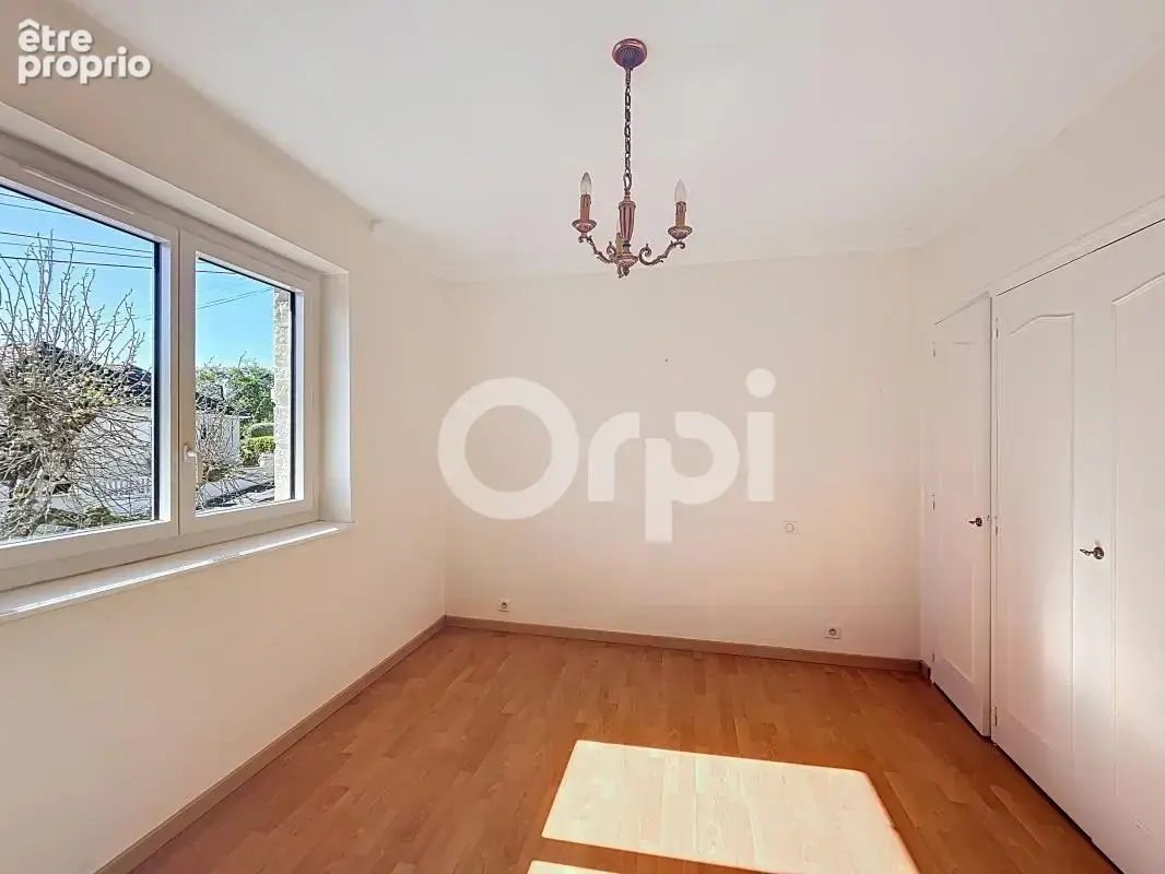 Maison à vendre - Quartier Hôpital- Bel Air - ORPI BRIVE RD - photo 8