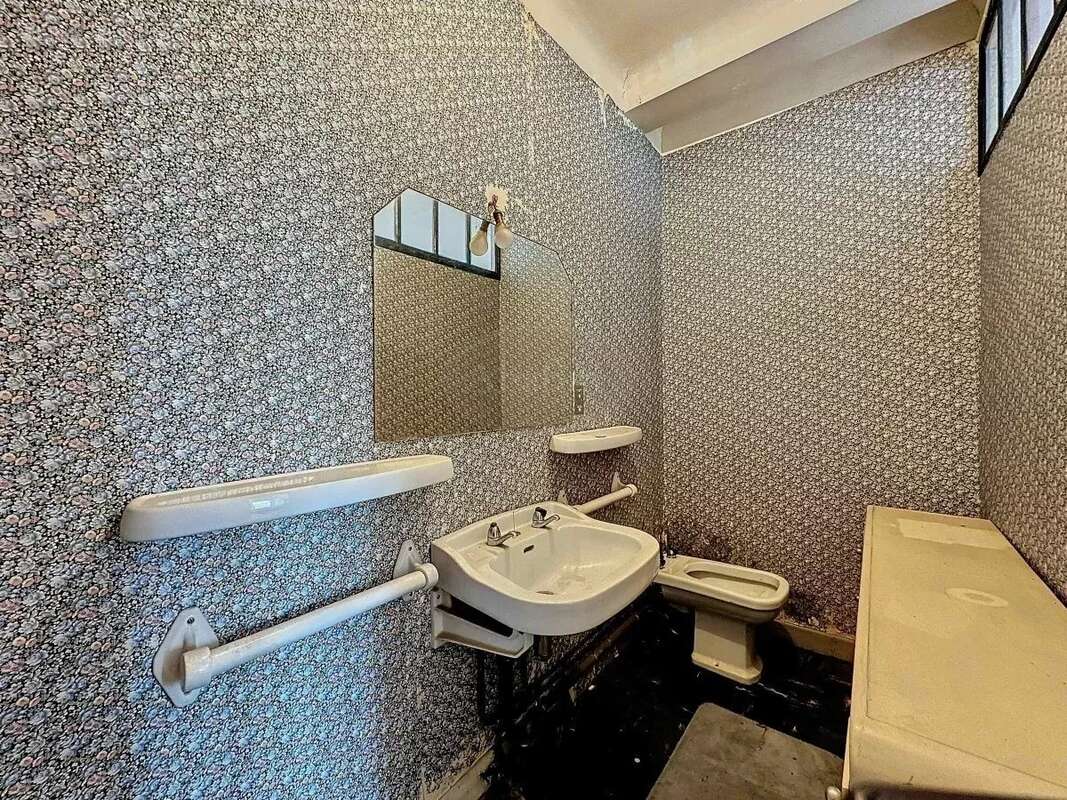 Maison à SAINT-LAURENT-DE-NESTE