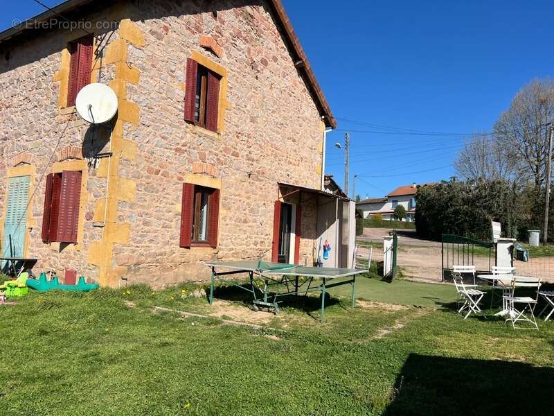 Maison à CHAUFFAILLES