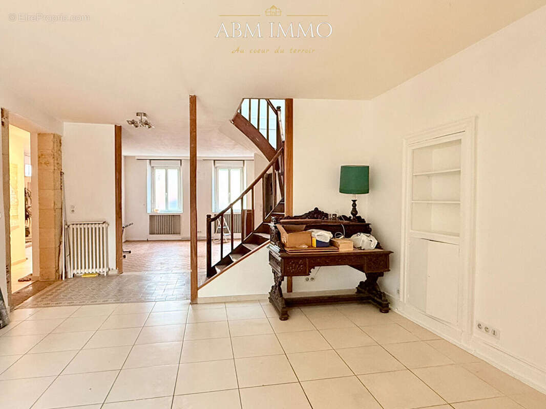 Maison à PORT-SAINTE-FOY-ET-PONCHAPT