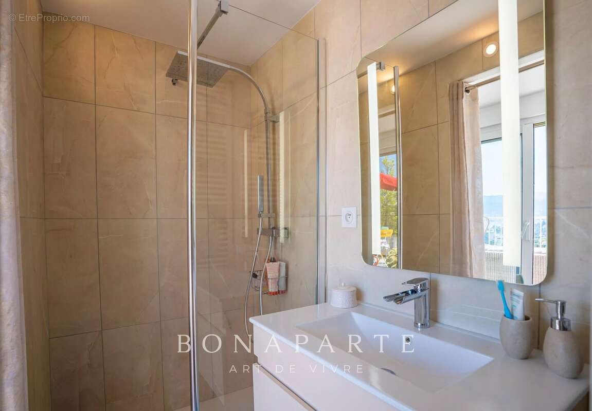 Nice – fabron  duplex en dernier étage – vue mer panoramique - photo 11