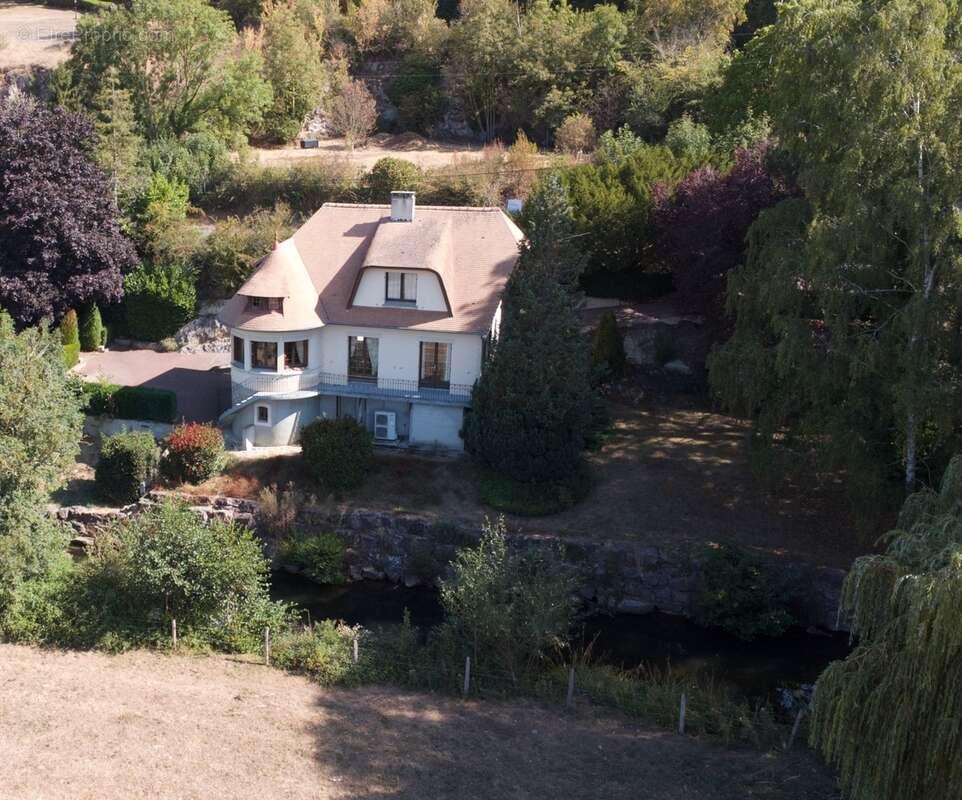 Maison 6 pièces avec terrain de 4 700 m² – Bord de rivière, belle vue sur la campagne – Bretteville-sur-Laize (14) - photo 30