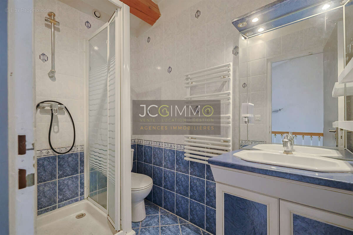 Maison de village 130m2 (T4 + Garage) - photo 16
