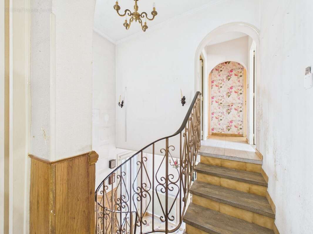 Maison 99 m² à Le Pontet  - photo 4