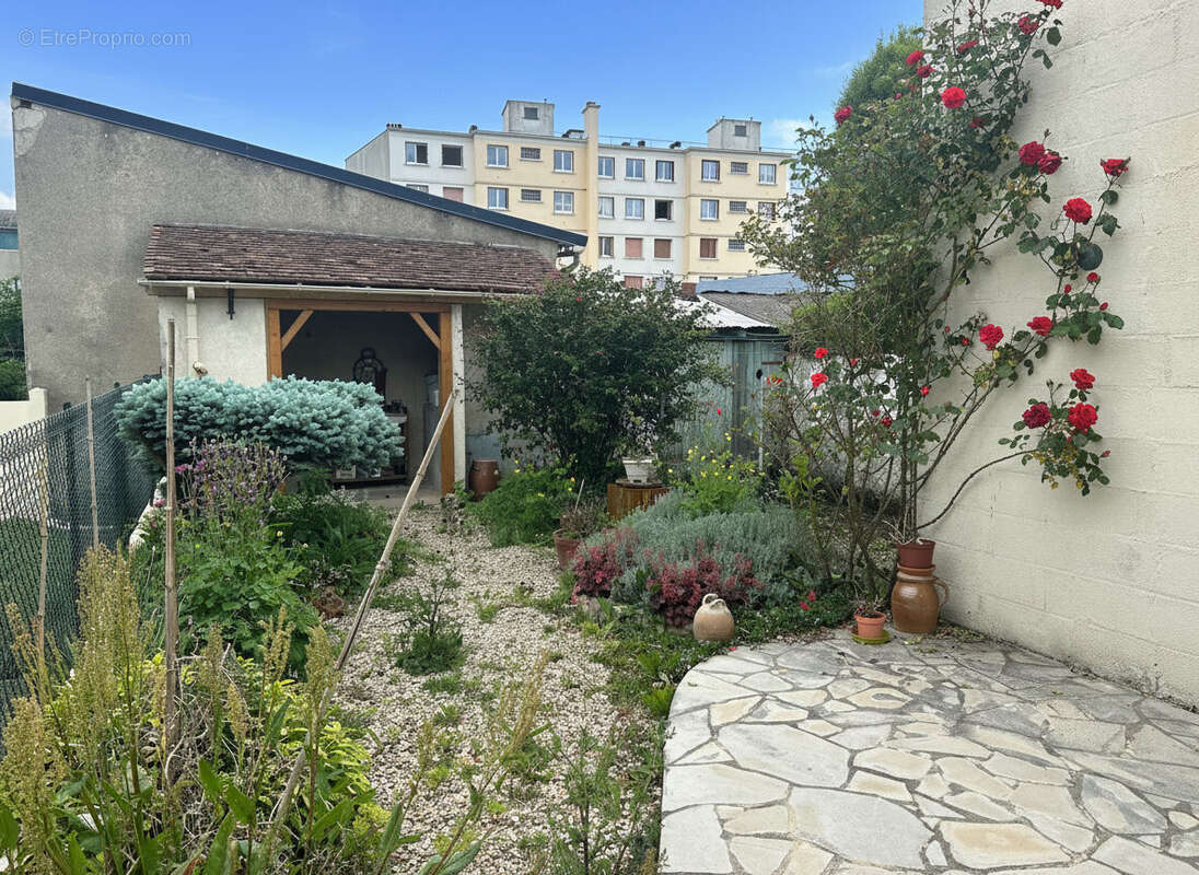 Maison 77m² à châteauroux - photo 10