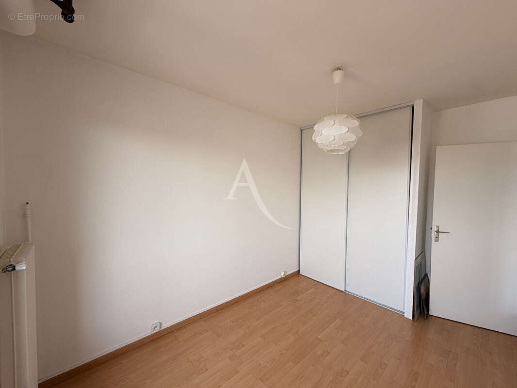 Appartement Reims 3 pièce(s) 68.57 m2 - photo 7