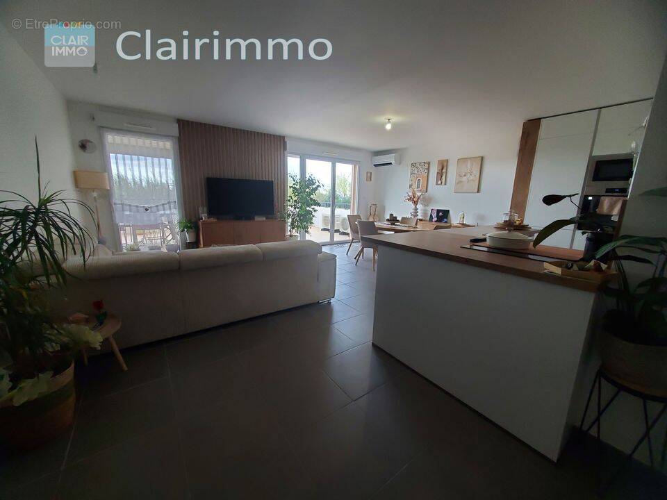 Appartement à VITROLLES