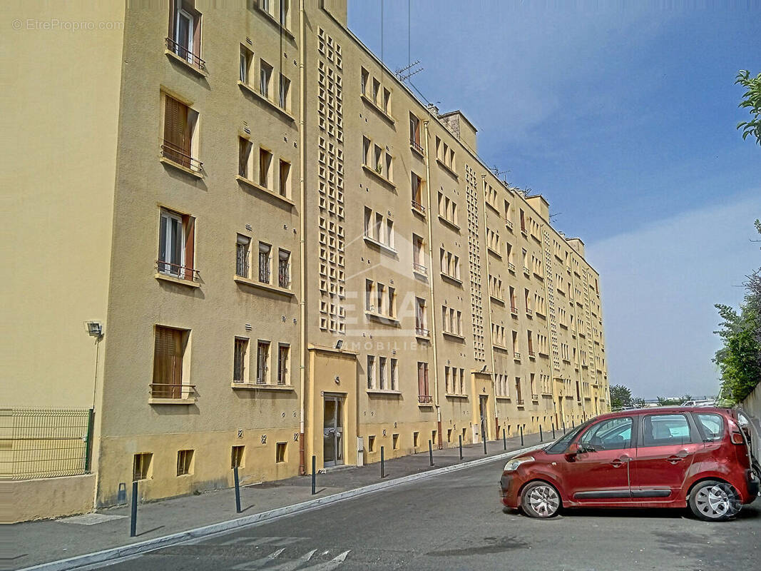 Appartement à MARSEILLE-14E