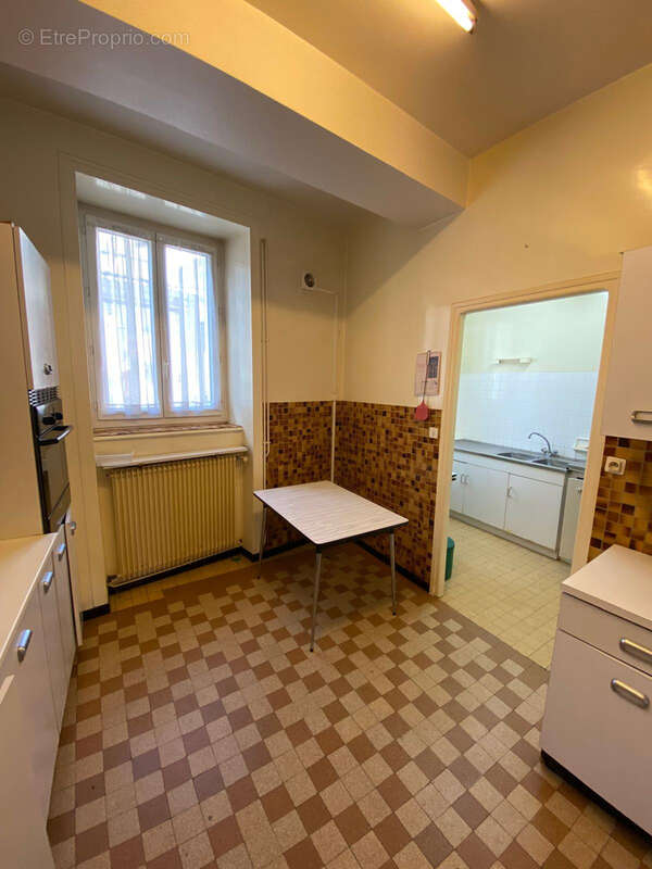 Appartement à SERRIERES