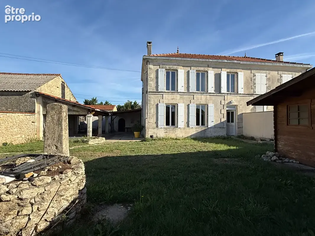 Maison à TONNAY-BOUTONNE