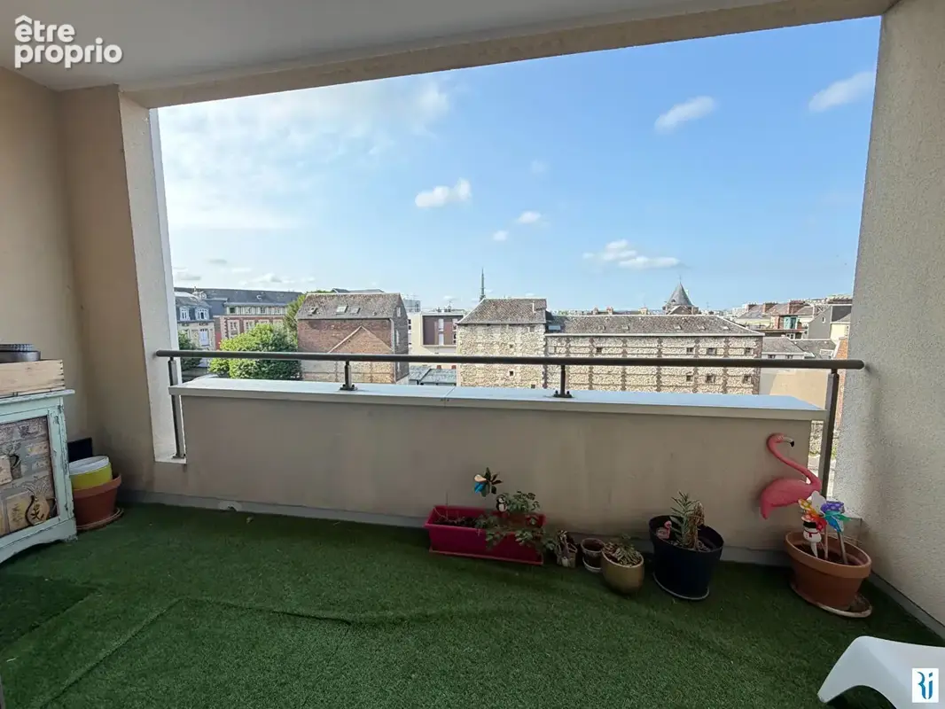 F4 lumineux avec balcon, parking et ascenseur - Rouen Gare - photo 3
