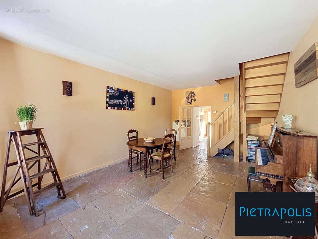 Maison 125 m² à Chevannes  - photo 8