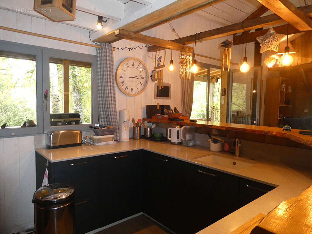 Maison à PONT-L&#039;EVEQUE