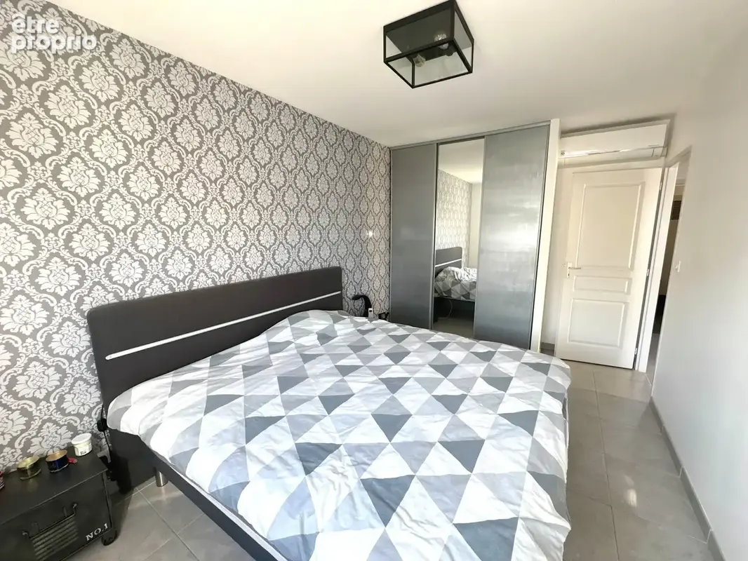 BEAUVOISIN – Maison 94 m² – 3 chambres – Piscine au sel – Garage - photo 10
