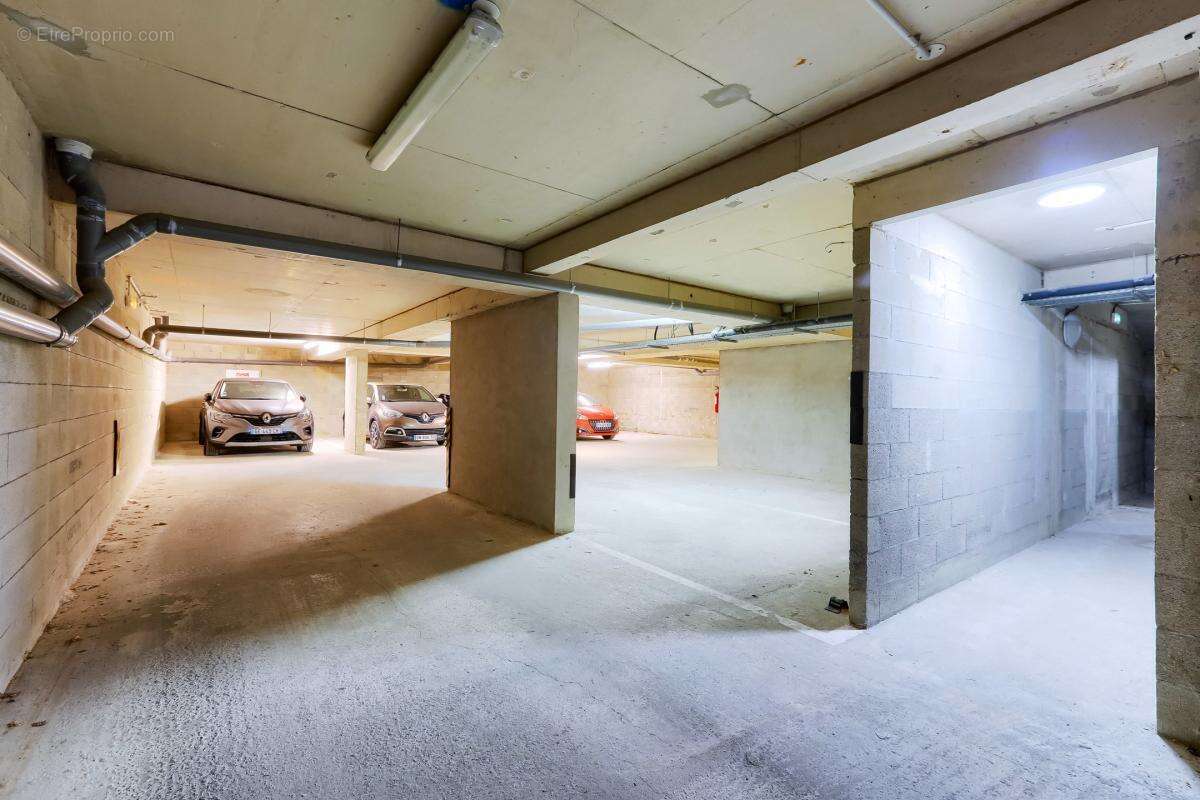 Appartement à FONTENAY-SOUS-BOIS