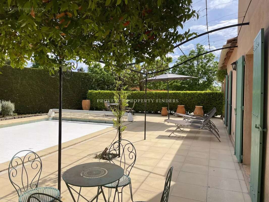 Maison à TOURTOUR