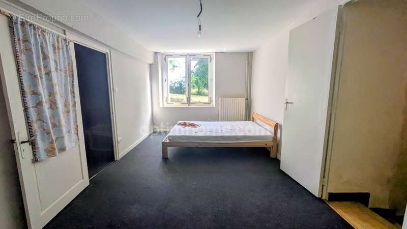 Longère 90m² jardin 1500m² dépendances campagne - photo 10