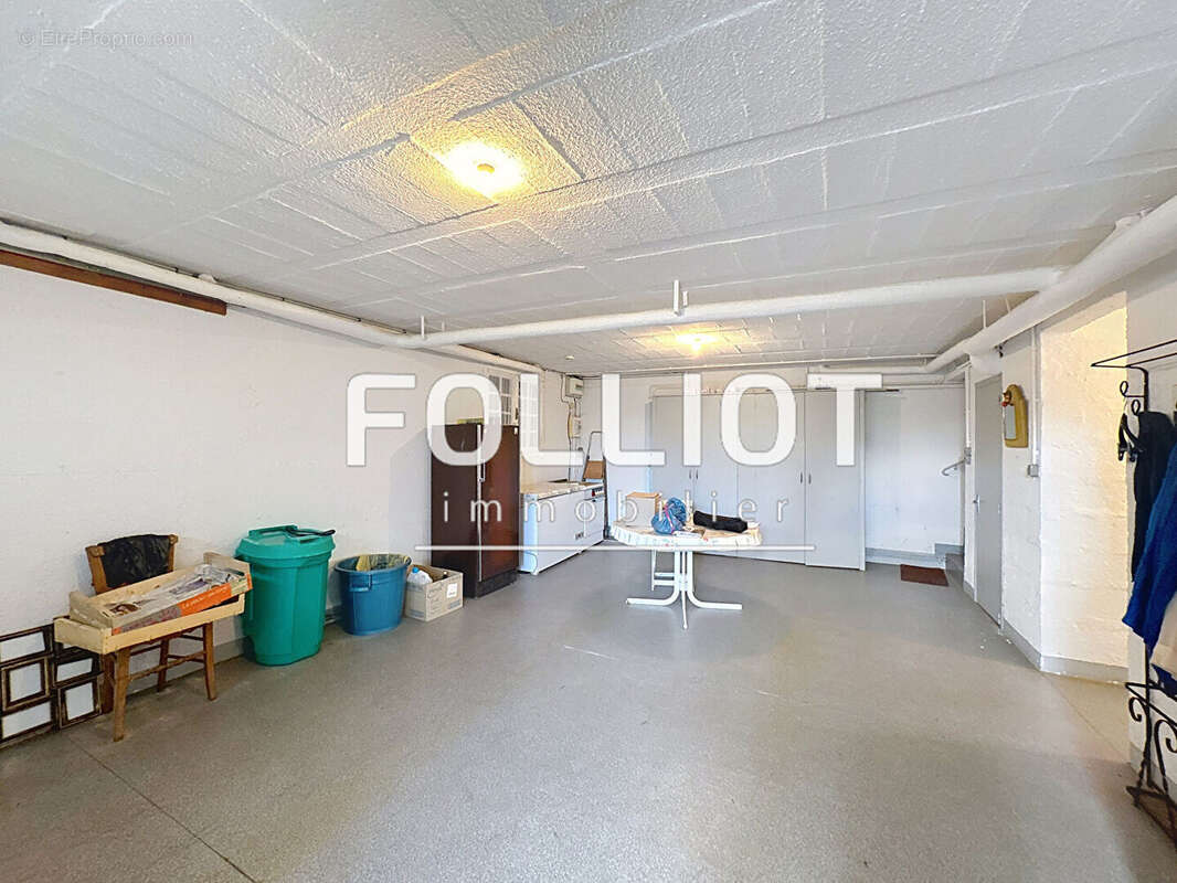 Maison à CERISY-LA-SALLE