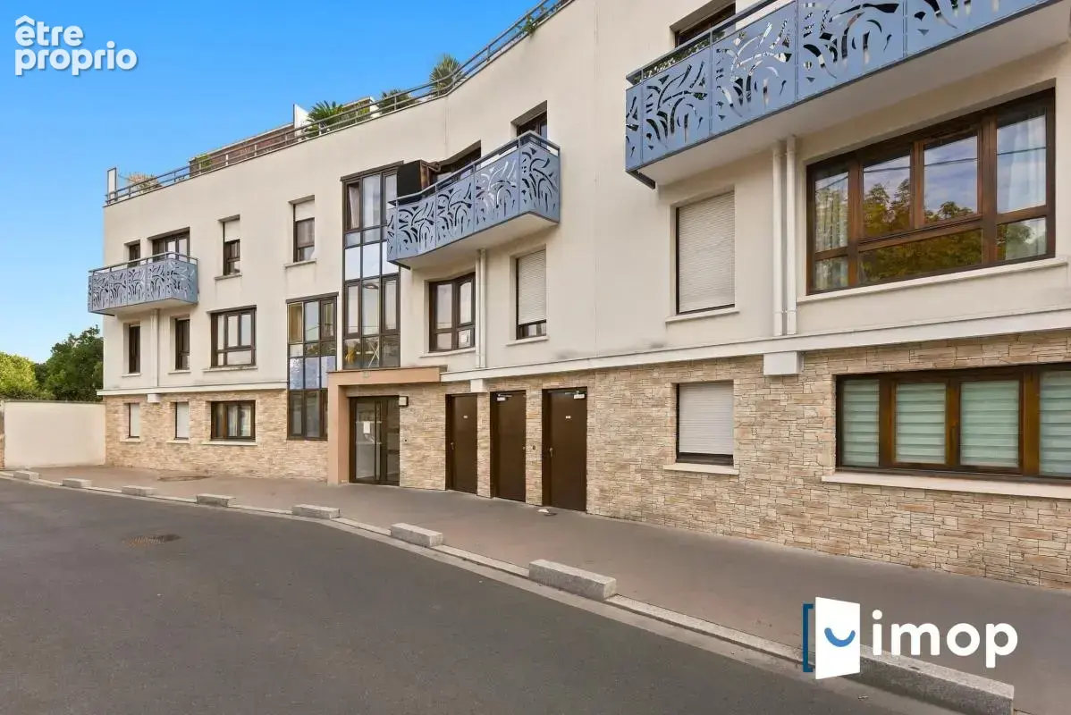 À 5 min du métro Basilique, superbe duplex T4 de 85m² avec terrasse arborée de 26m² - photo 12