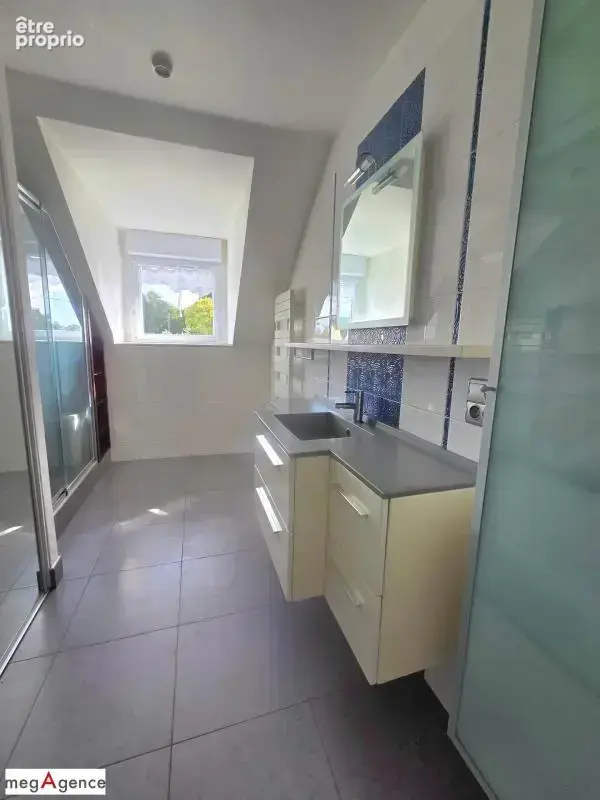 Belle longère en pierre 140m2 - 4 chambres avec dépendances et vaste terrain - photo 15