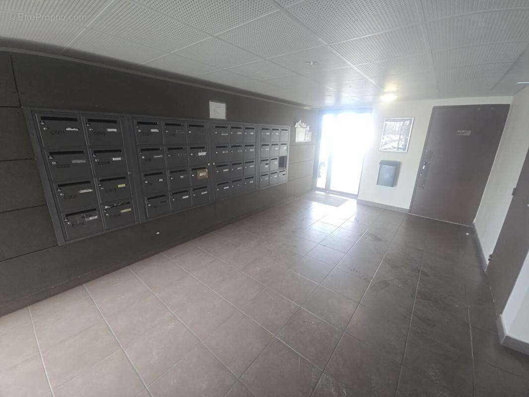 Appartement à LE PONTET