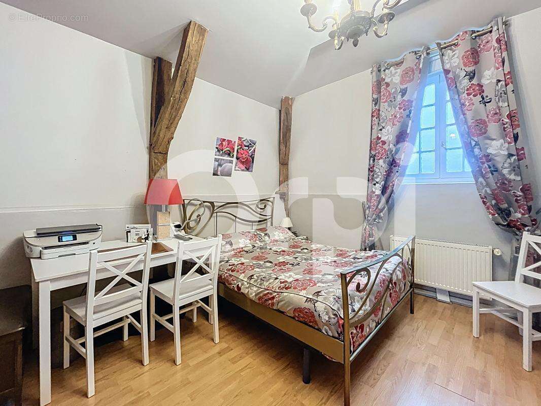 Appartement à COSNAC