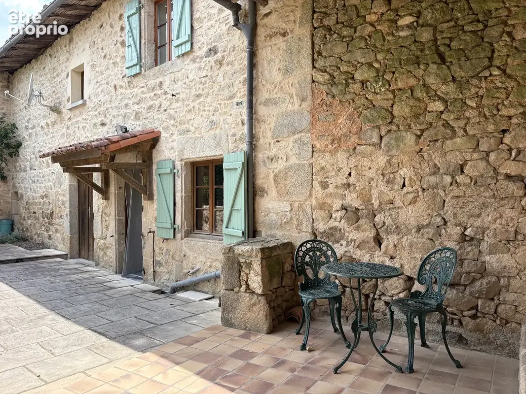 Saint-Mathieu : jolie maison du bourg de 3 pièces avec garage, terrasse et jardin clos - photo 20