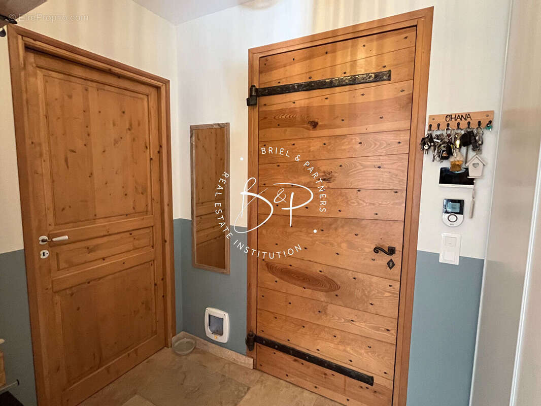 Maison à VILLECROZE