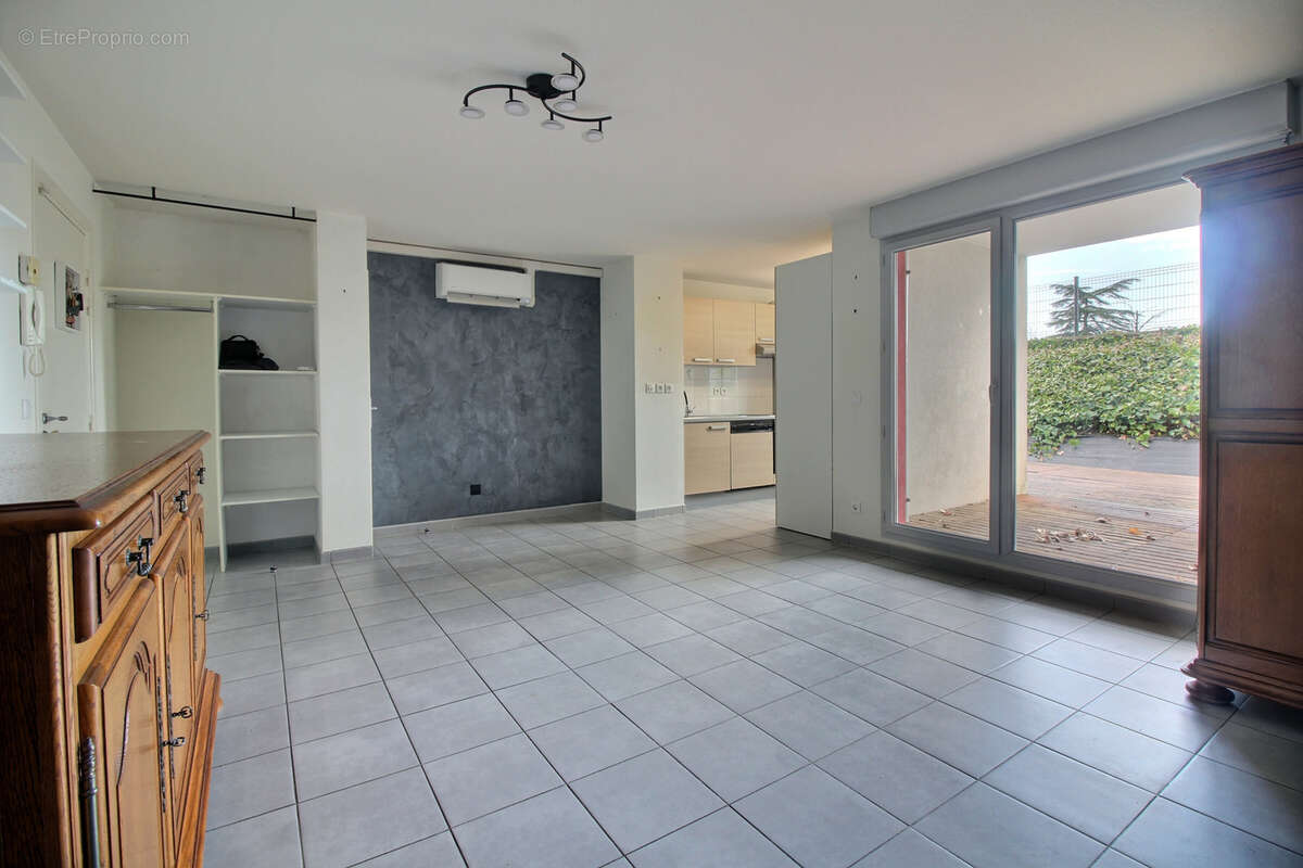 Appartement à GRIGNY