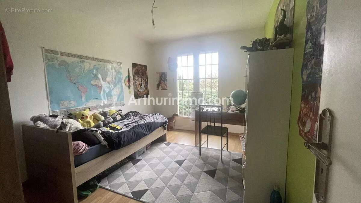 Maison à LONS-LE-SAUNIER