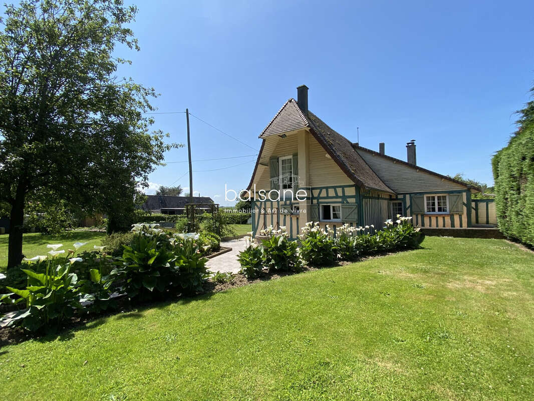 Maison 103 m² à Sassetot-Le-Malgarde  - photo 2